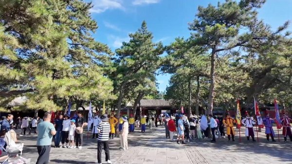 弘益配资 新华视点｜多元文旅绘就暑期画卷 夏日经济点燃消费热潮