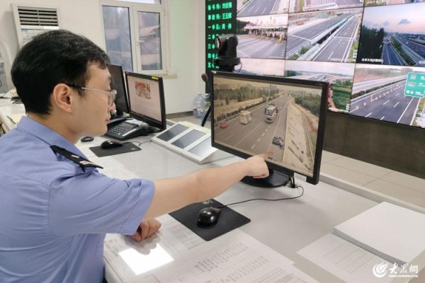 广盛网 争分夺秒！高速交警开辟“生命通道”护送伤者就医